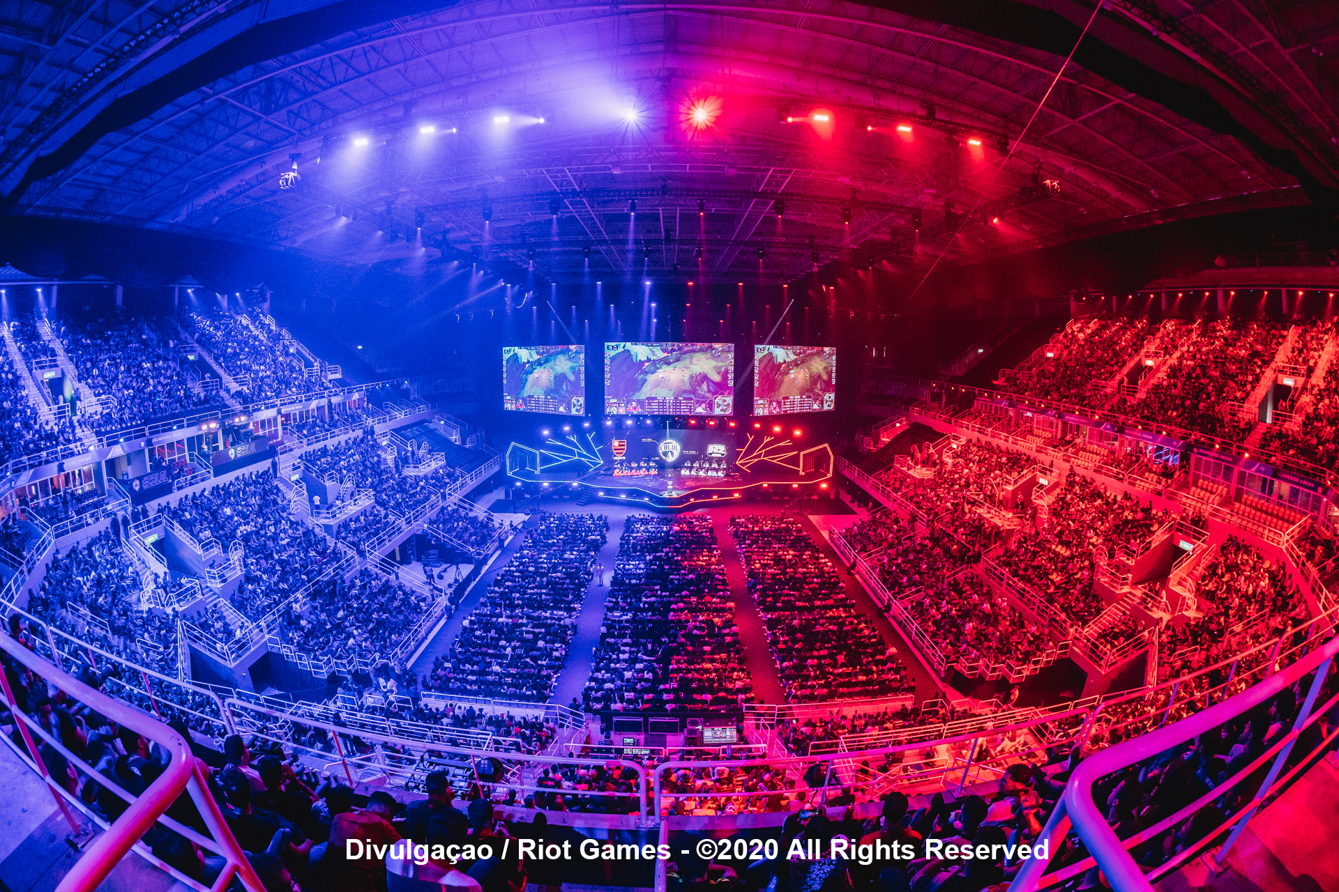 Riot Games Brazil trusts VSN for its Esports content archive VSN